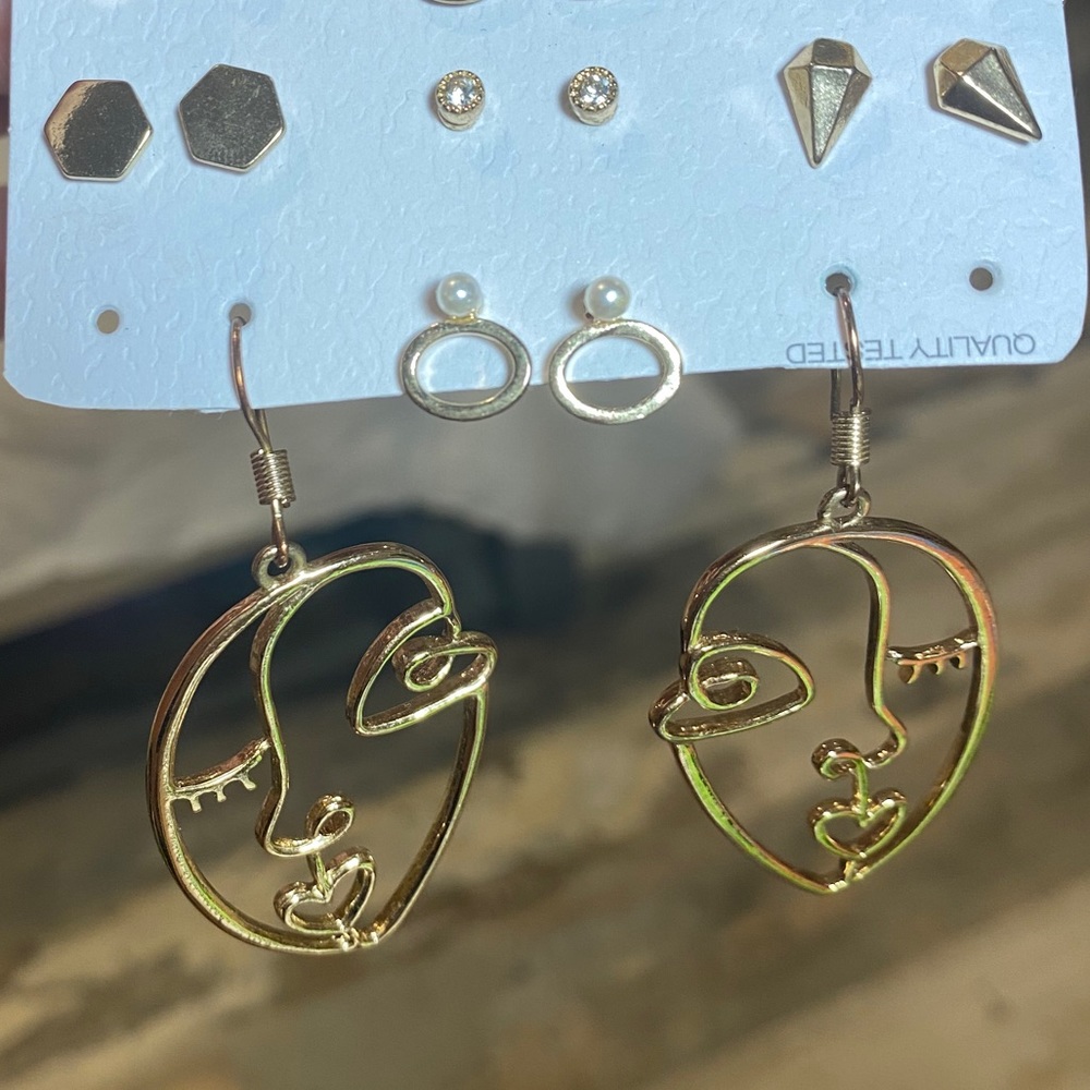 Hypoallergenic Face Studs Earrings